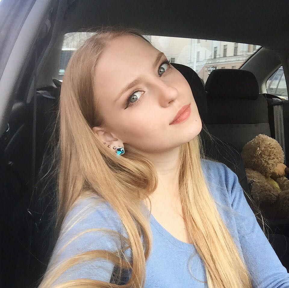 Oksana Neveselaya (12)